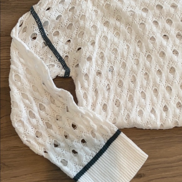 Heather B Eyelet Tunic-EUC - Picture 5 of 9